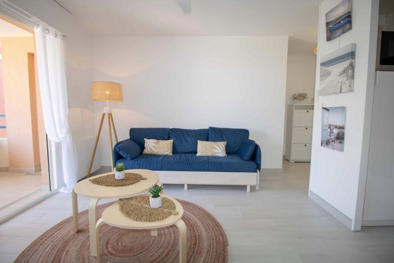 Bright Apt Of 32 M Renovated Near Town Fréjus Exterior photo