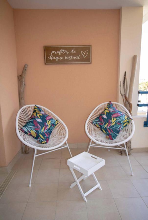 Bright Apt Of 32 M Renovated Near Town Fréjus Exterior photo